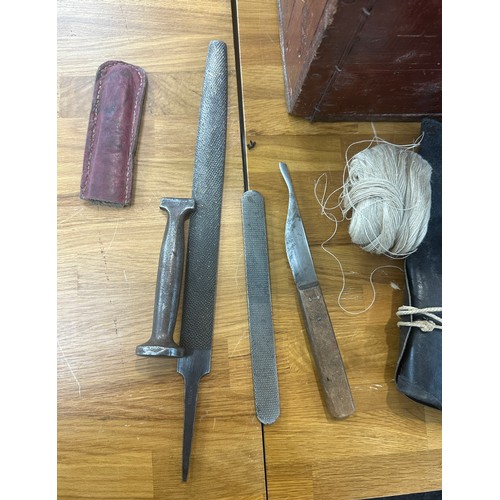 232 - Selection vintage wooden Craftsmans tools within vintage wooden box to include chisels, A.Kessel fil... 