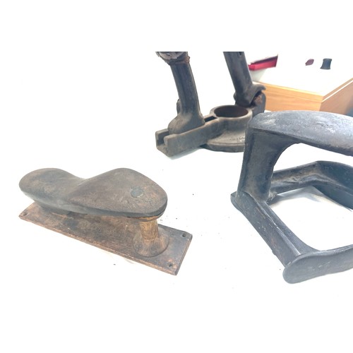 234 - Selection of vintage metal shoe lasts, Dilley and Sons