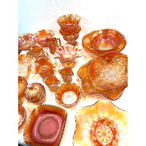 225 - Large selection of assorted carnival glassware