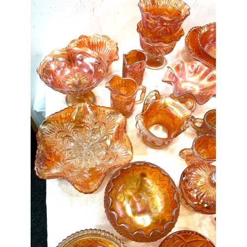 225 - Large selection of assorted carnival glassware