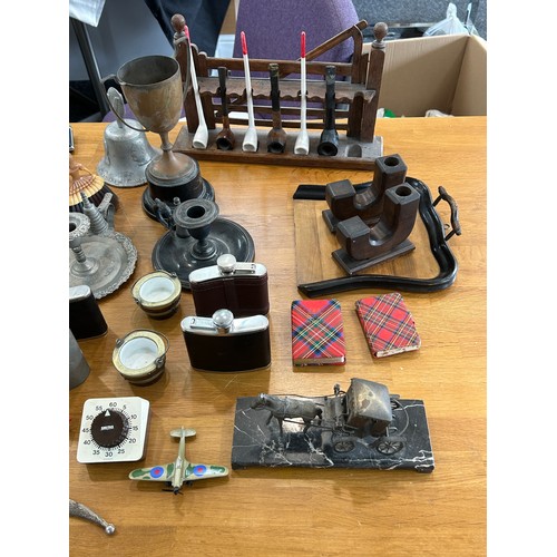 226 - Large selection of vintage collectable items to include a dagger, candle sticks, pipes and stand etc