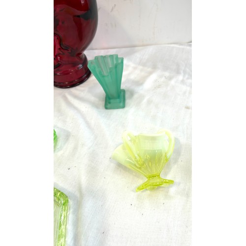 48 - Selection of vintage novelty coloured glassware to include Skeleton head, dressing table set etc