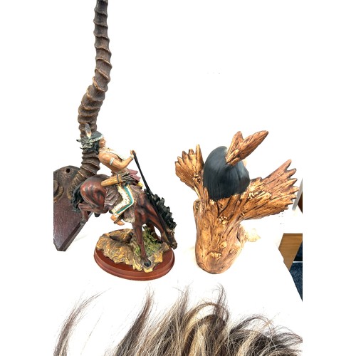 283 - Selection of vintage native American/viking items to include two figures, viking wig, wall horn hang... 