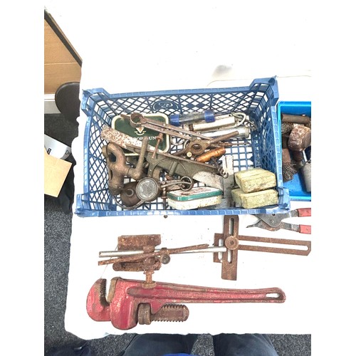 317 - Selection of assorted hand tools
