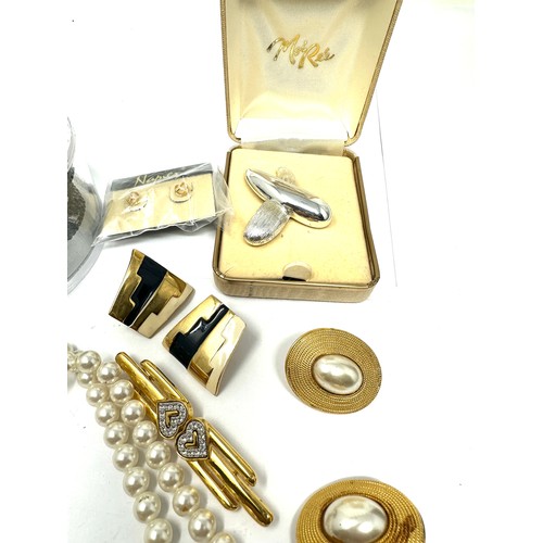 495 - Ten Assorted Branded Jewellery Pieces Including Swarovski (455g)