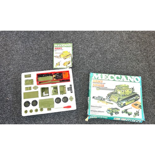 129 - Vintage boxed Meccano army set, g9515