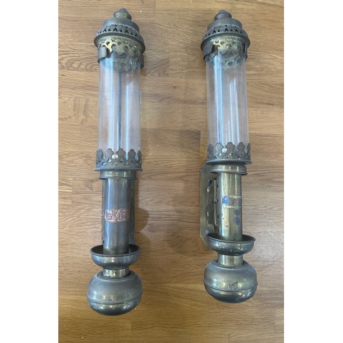 92 - Pair of antique brass light fittings