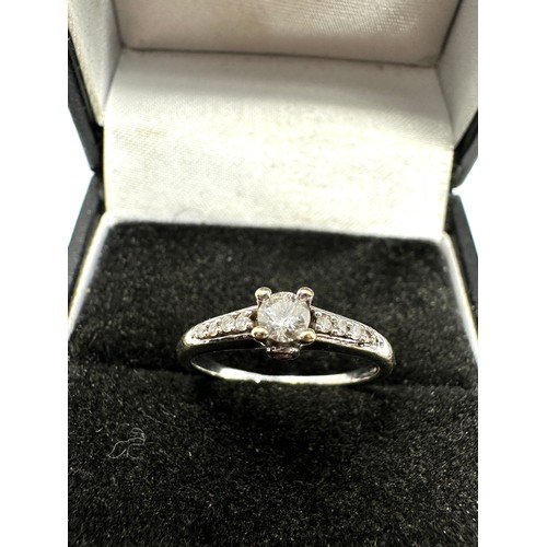 73 - 18ct white gold diamond ring (1.9g)