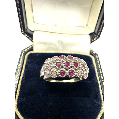 72 - 14ct gold ruby and pink sapphire ring (4.3g)