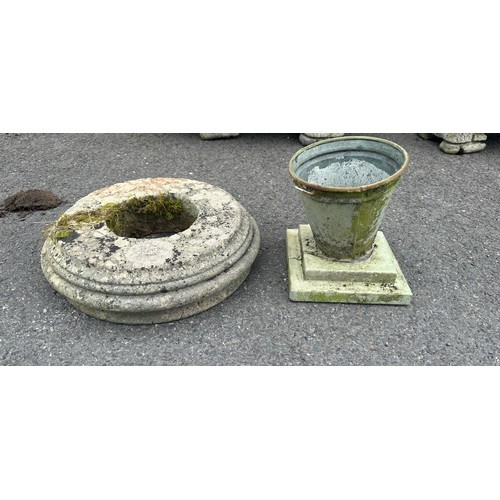 100Q - Vintage concrete plinth and one other and three concrete garden urns largest measures 14 inches tall