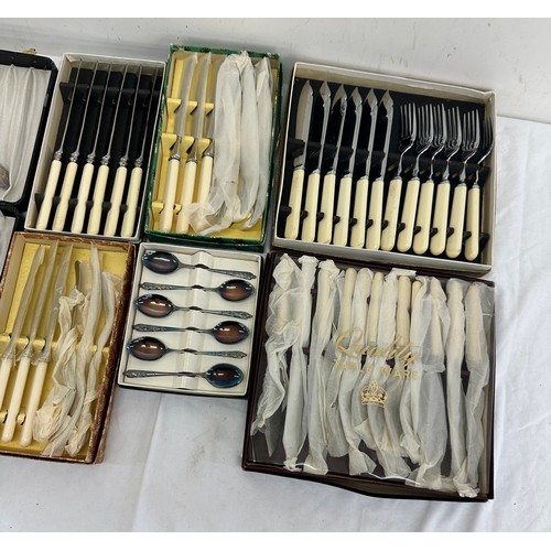 38 - Selection of assorted cased cutlery