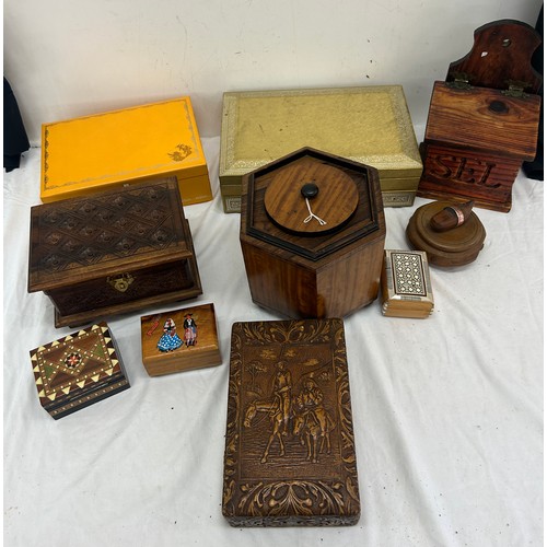 72 - Selection of vintage boxes to include a teak tea caddy and a cigarette box and jewellery boxes