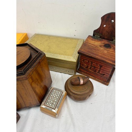 72 - Selection of vintage boxes to include a teak tea caddy and a cigarette box and jewellery boxes