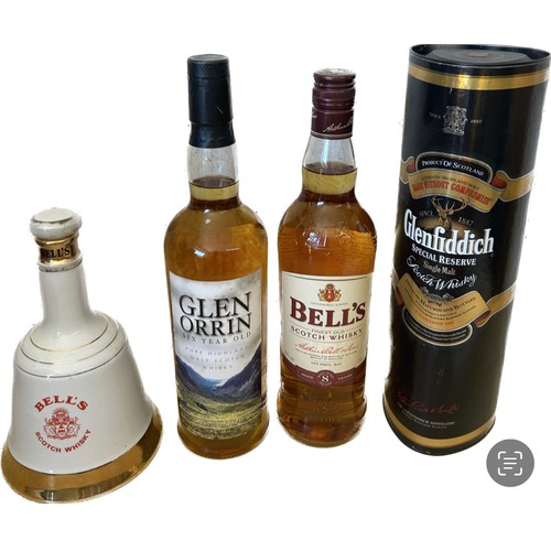 590 - Selection sealed whisky to include Glenfiddich, Bells, and Glen Orrin