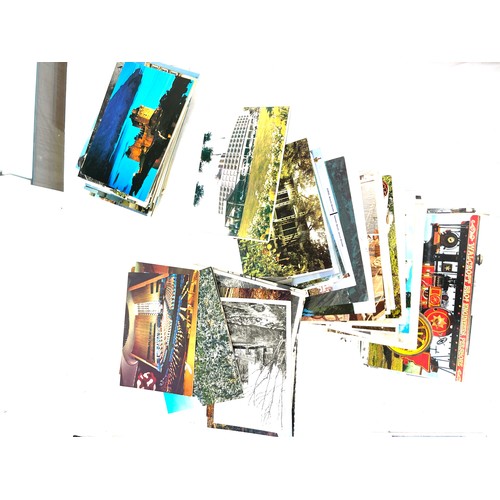 72 - Selection of assorted vintage and later post cards