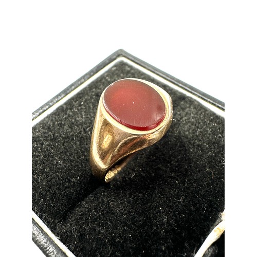 95 - 9ct Gold Carnelian Signet Ring (2.4g)