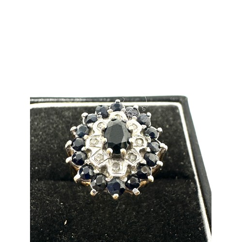 101 - 9ct Gold Sapphire & Diamond Cluster Dress Ring (3.8g)