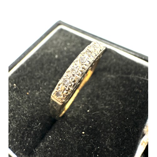 84 - 9ct Gold Diamond  Ring (1.6g)