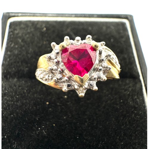 82 - 9ct Gold Synthetic Ruby Heart & Diamond Cluster Ring (2.3g)