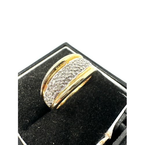 46 - 9ct Gold Diamond Dress Ring (4.5g)