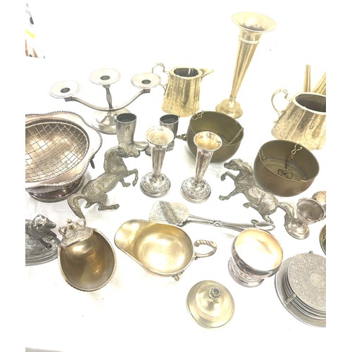 253 - Selection of silver plated items to include  novelty pieces, animal ornaments, jugs etc