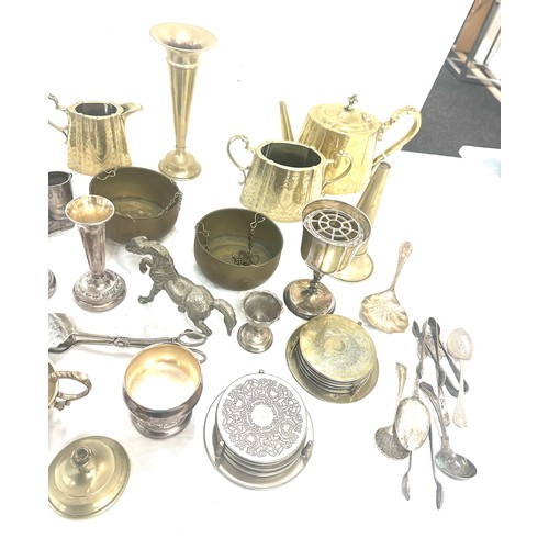 253 - Selection of silver plated items to include  novelty pieces, animal ornaments, jugs etc