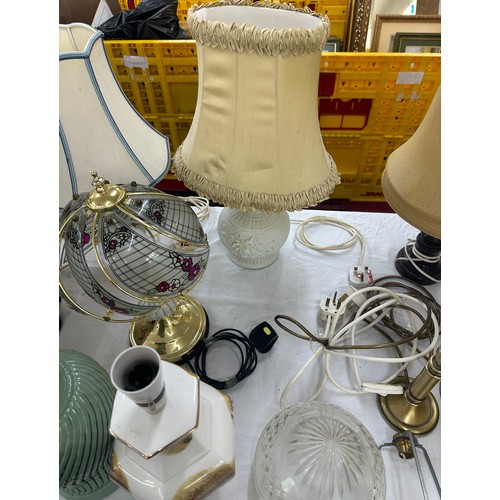 240 - Large selection of vintage and later lamps and shades includes glass, pottery, brass etc