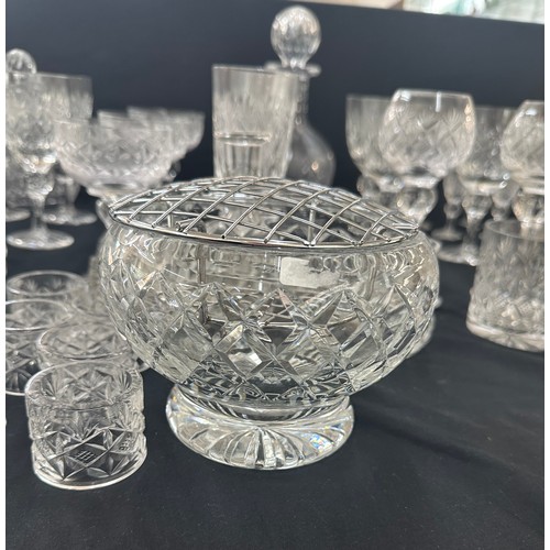 119 - Large selection of antique and later glassware