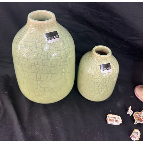 133 - Selection of miscellaneous includes Parlane vase, global etc