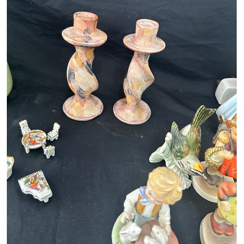 133 - Selection of miscellaneous includes Parlane vase, global etc