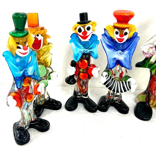 126 - Selection of 8 vintage Murano glass Clowns, all with small damage, tallest measures 12 inches 12 inc... 