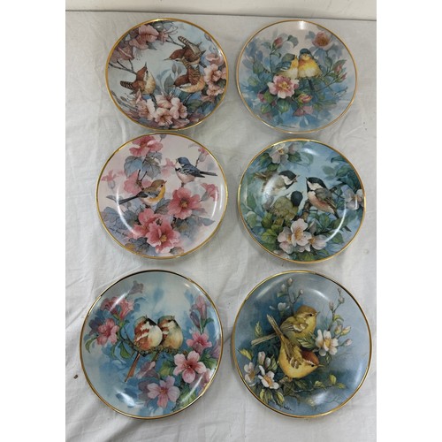 103 - Set of 5 Franklin mint Heirloom collectors plates includes three part harmony, Spring time sonata et... 