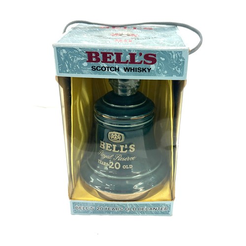 640 - A 1980's bottling of 20 year of Royal Reserve by Bell's  sealed with original box both in good condi... 