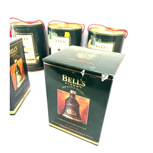 643 - Selection of Bells Old Scotch Whisky Christmas decanters to include Christmas 1990, 1988, 1989, 1992... 