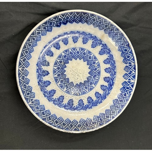 597 - Oriental hand painted blue and white large bowl, no markings to base, approximate diameter: 10 inche... 