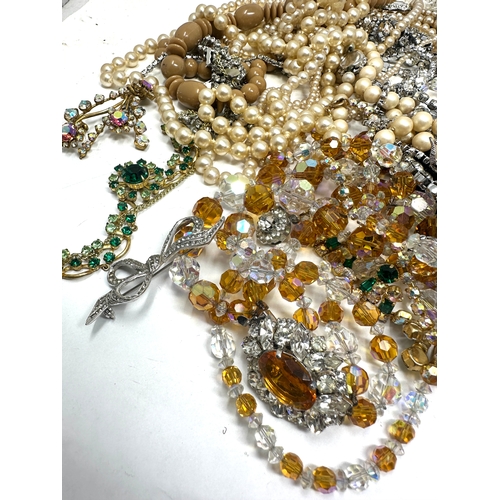 497 - A Collection Of Vintage Jewellery Including 1950s