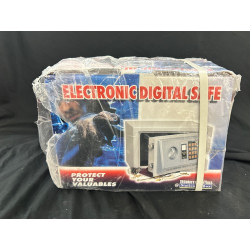 170 - Electronic digital safe, brand new in the box