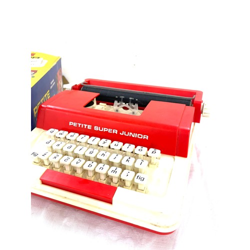 266 - Petite super junior typewriter with original box