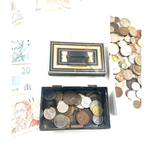 93 - Selection of vintage english and foreign bank notes and coins