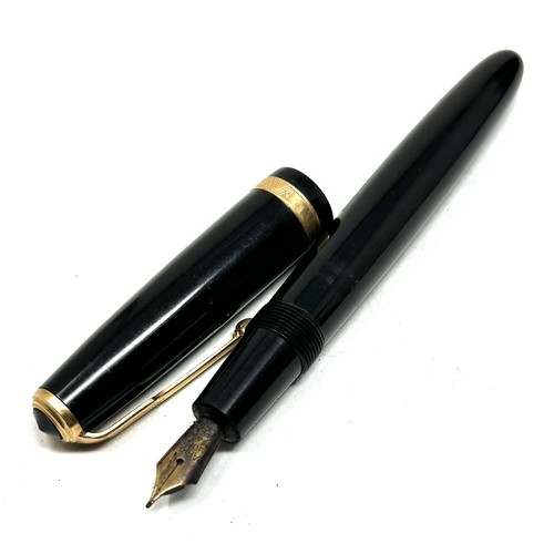 452 - Vintage PARKER Duofold Black FOUNTAIN PEN