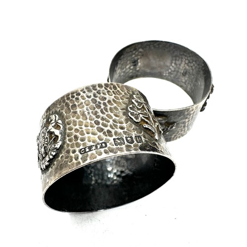 29 - 4 x .silver & white metal  Napkin Rings