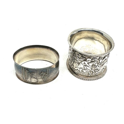 29 - 4 x .silver & white metal  Napkin Rings