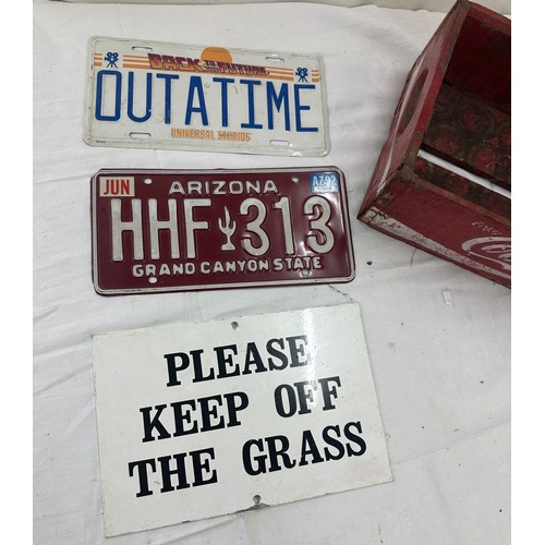 218 - Vintage wooden coca cola crate with 2 american number plate and a please keep off the grass sign cra... 