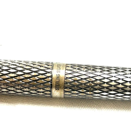 626 - Hallmarked Silver Sheaffer set fountain pen and propelling pencil, 14ct nib, clip in tact, boxed