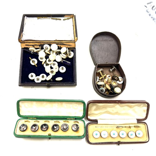 624 - 2 cased sets of vintage shirt studs together with a large quantity of loose shirt studds