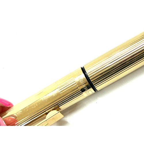 634 - Boxed 14ct gold nib Sheaffer fountain pen, clip in tacft, overall good condition