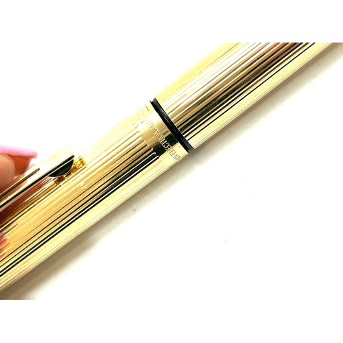 634 - Boxed 14ct gold nib Sheaffer fountain pen, clip in tacft, overall good condition