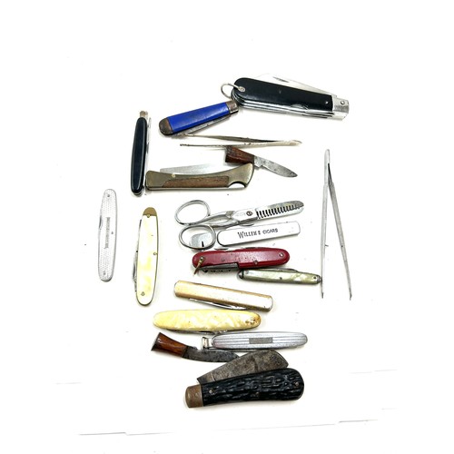 636 - Large selection of vintage and later pocket knifes etc