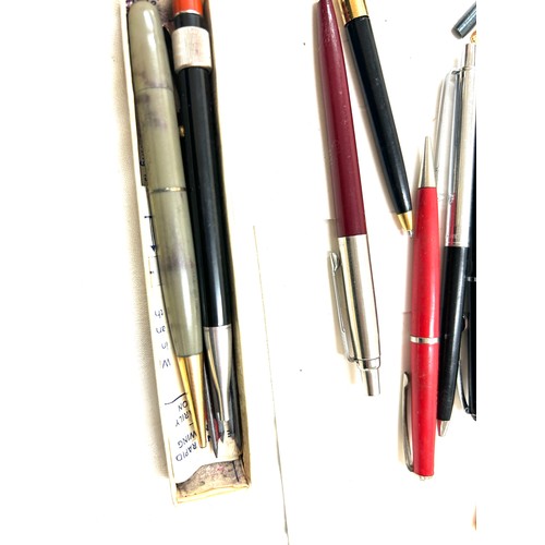 638 - Large selection of assorted pens, pencils etc, to include Parker, Swan, Watermans etc