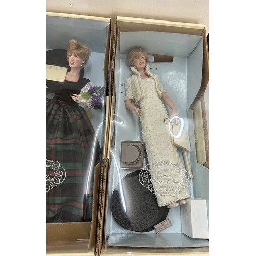 282 - Selection of 4 boxed Franklin mint Diana collectors dolls to include original packaging